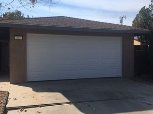 221 S Primrose St, Ridgecrest, CA 93555