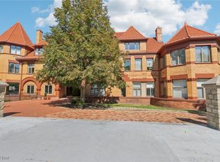 23200 Lake Rd APT 47, Bay Village, OH 44140