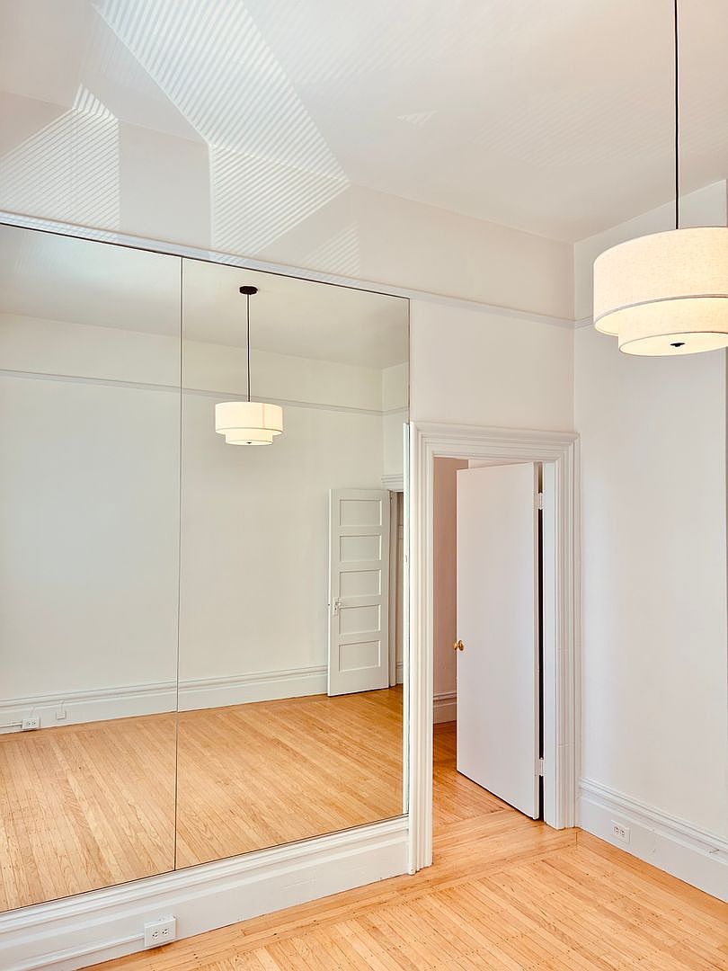2116-2118 Greenwich St Unit 2 - Image 2
