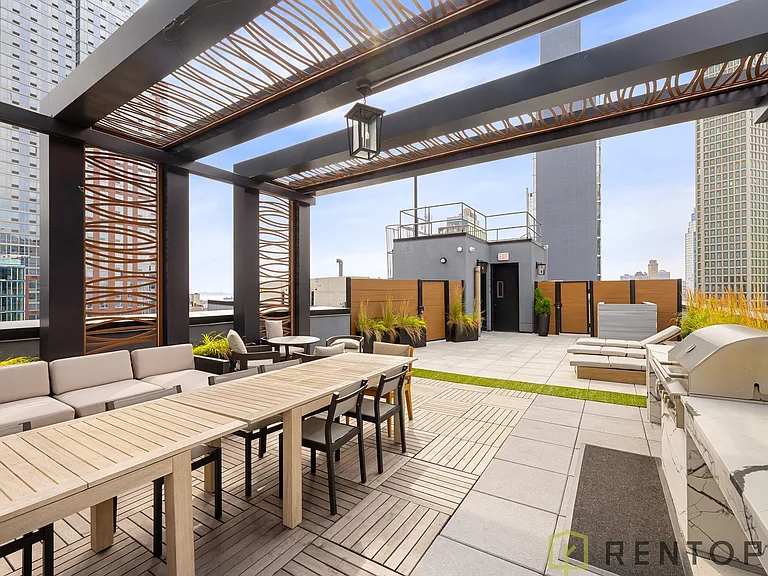 570 Fulton St #15H — Photo 15