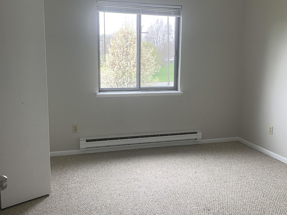 2nd image of 1205 S Martin St APT 401