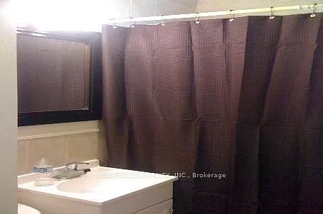 21 Franklin Ave — Photo 21