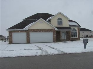 1296 Southcreek Dr, Manteno, IL 60950