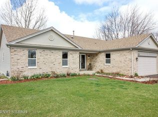732 Laurel Ln, Cary, IL 60013