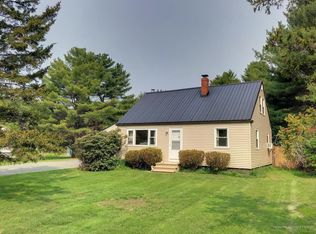 45 Burnell Dr, Yarmouth, ME 04096