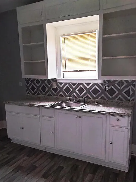 2 bed, 846 sqft, $1,100 — Photo 3