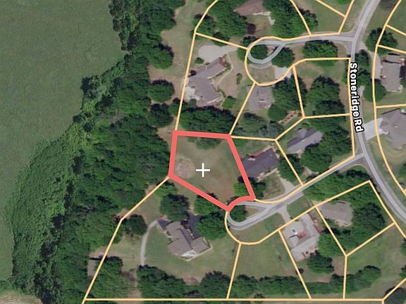 2nd image of 95 Stoneridge Rd