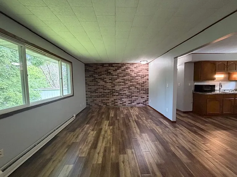 515 E Park Ave — Photo 2