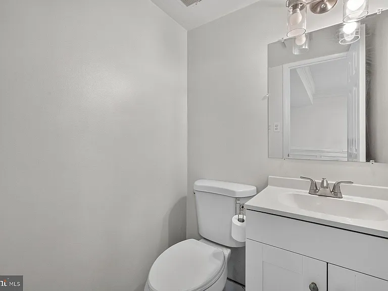 8995 Bonham Cir — Photo 5
