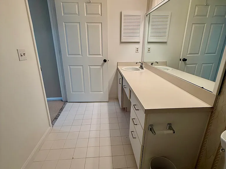 700 Ironwood Dr #728 — Photo 31