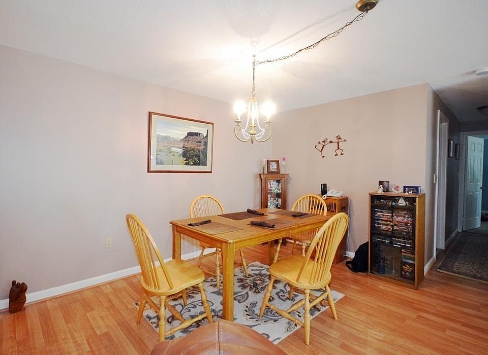 Ledgewood Condominiums Peabody, MA Zillow