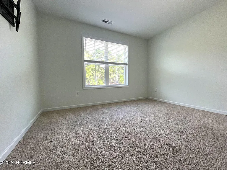 885 Carolina Rd — Photo 24