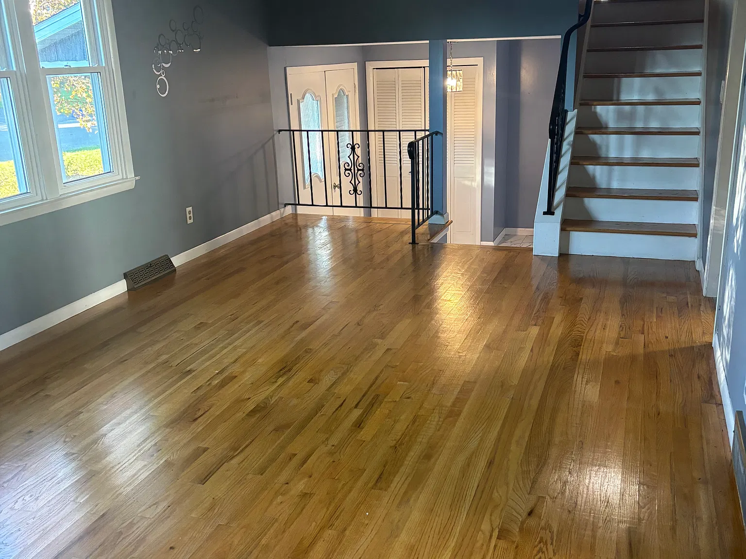 3 bed, 2100 sqft, $2,795 — Photo 2