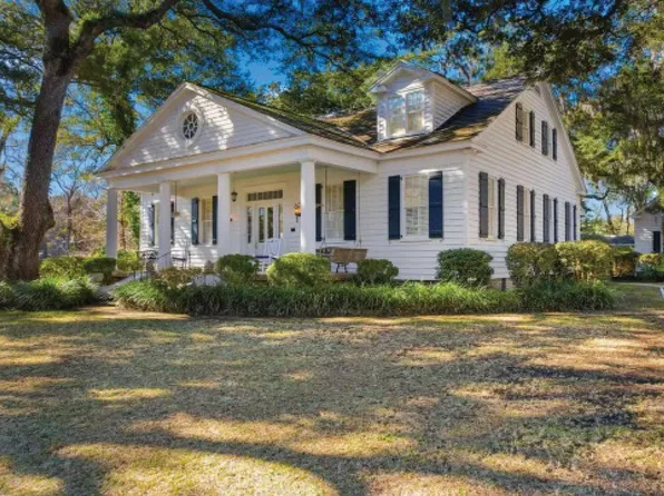 563 Chandler Ave., Murrells Inlet, SC 29576