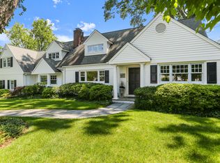 29 Spring St, Greenwich, CT 06830