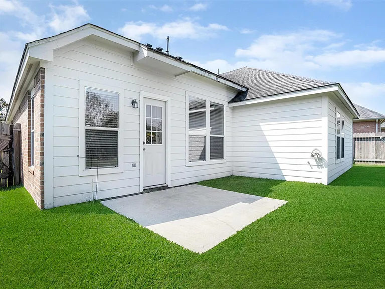 6214 Southcott Ct — Photo 22