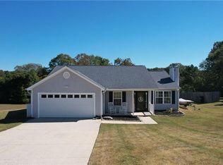 1420 Flanagan Mill Dr, Auburn, GA 30011