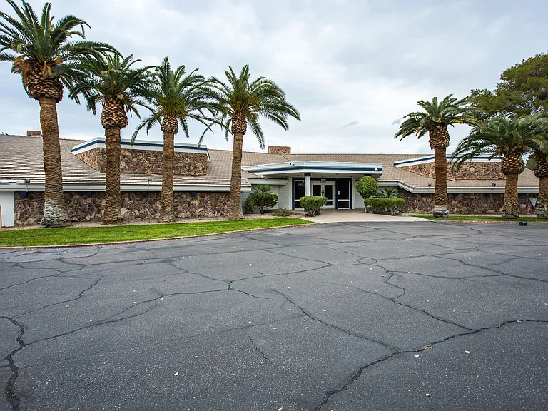 5200 S Lakeshore Dr #128 — Photo 39
