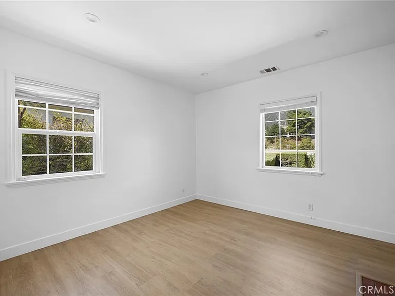 2930 Mayfield Ave #2930 — Photo 23