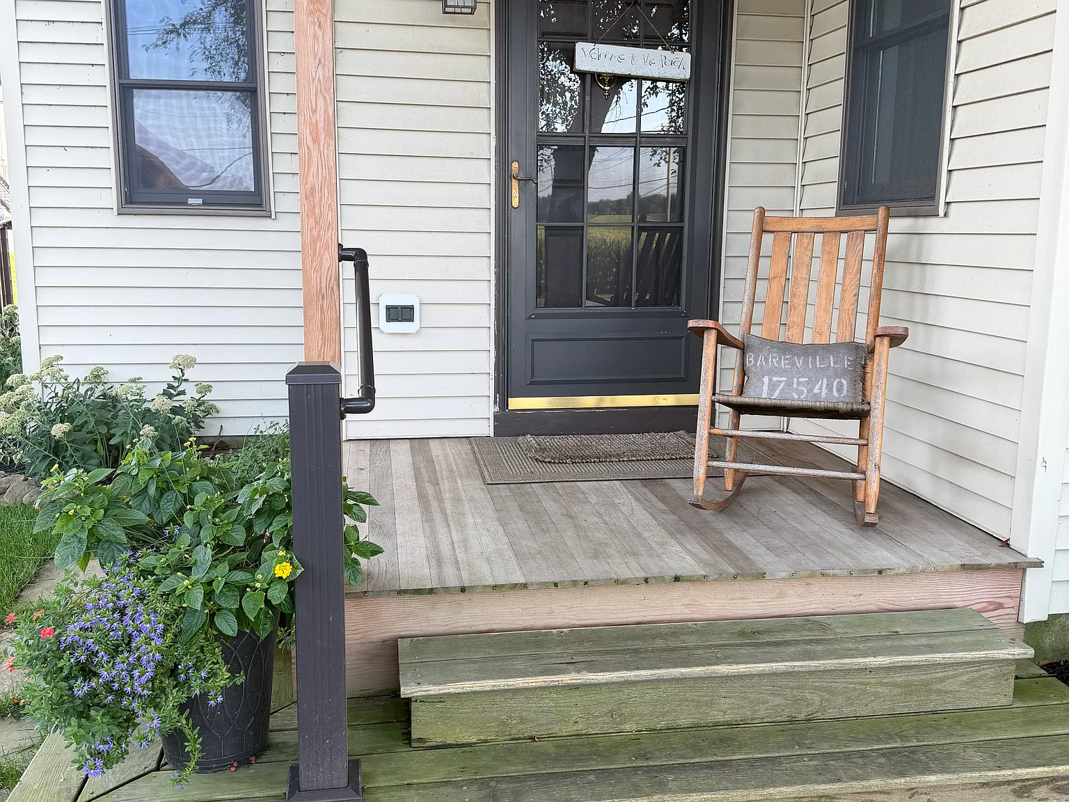 2 bed, 1200 sqft, $2,350 — Photo 4