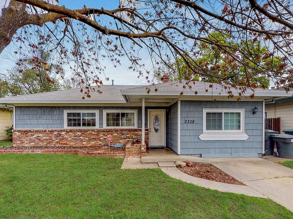 1st image of 2328 Barcelona Way