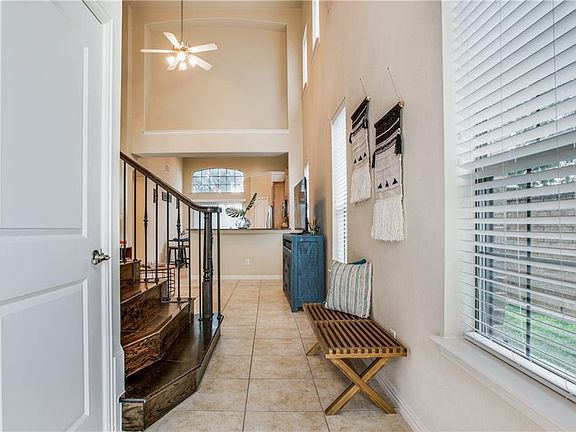4th image of 350 Hamilton St