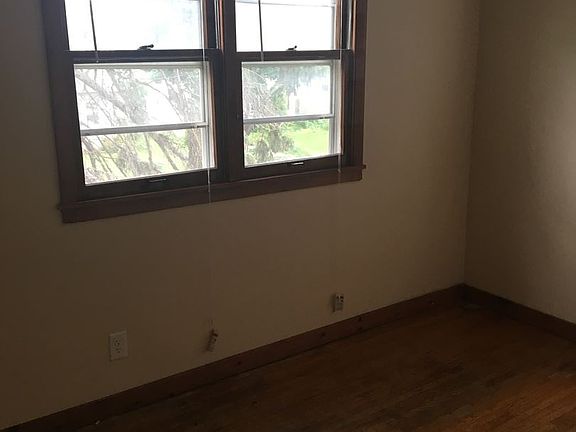 5th image of 1552 Edmund Ave #4013149