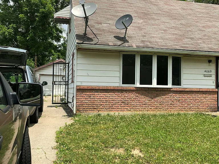 4069 Prescott Ave — Photo 6