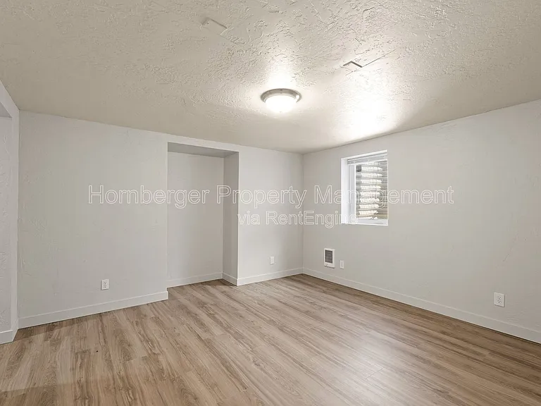 3939 N Mayfair St — Photo 19