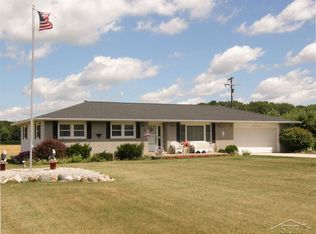 3500 Volkmer Rd, Chesaning, MI 48616