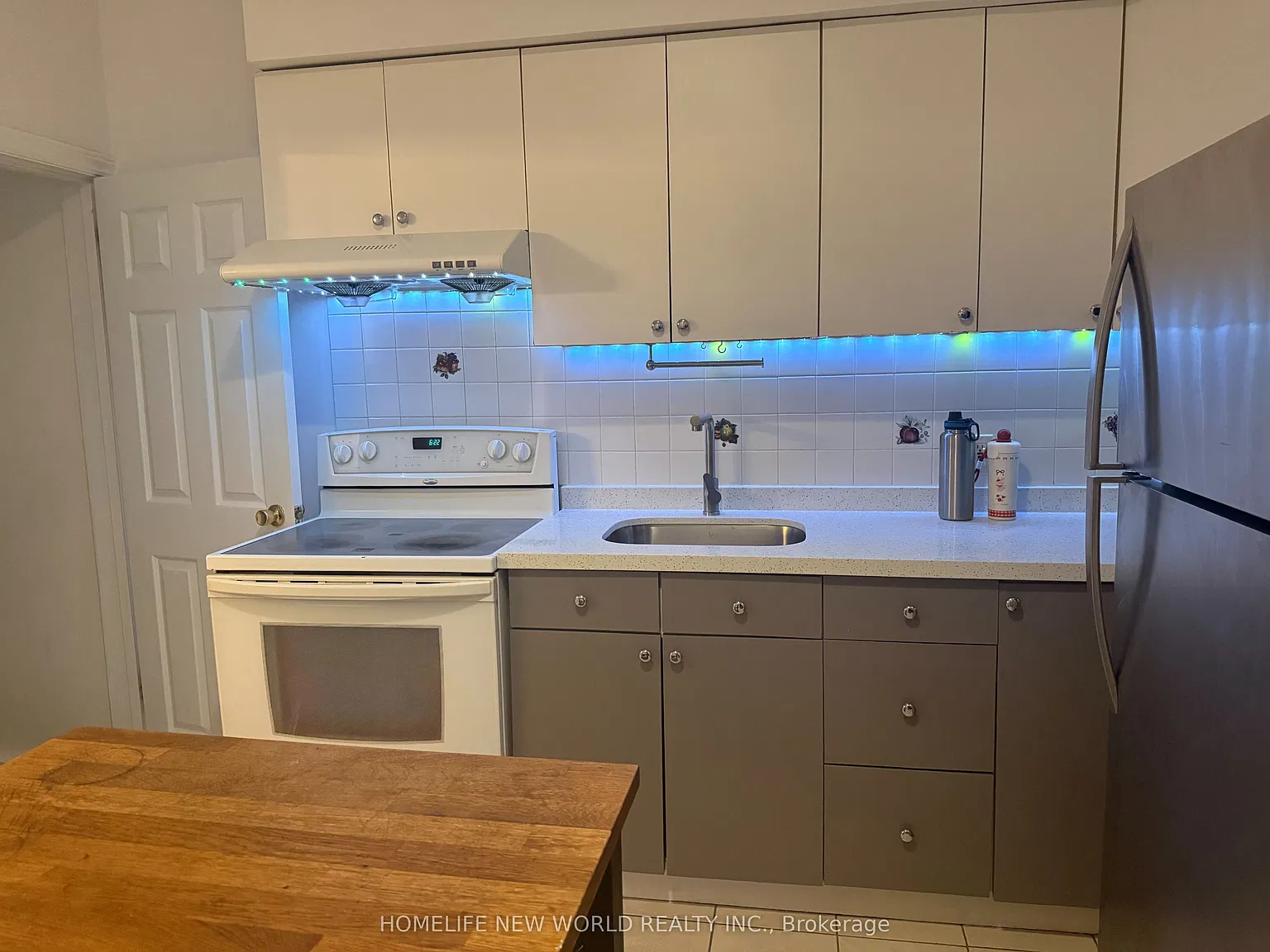 4 bed, $3,150 — Photo 4