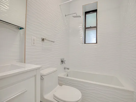 Rented by Compass | media 24