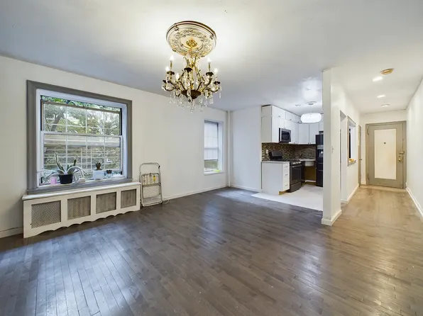 55-25 31st Ave APT 4I, Queens, NY 11377