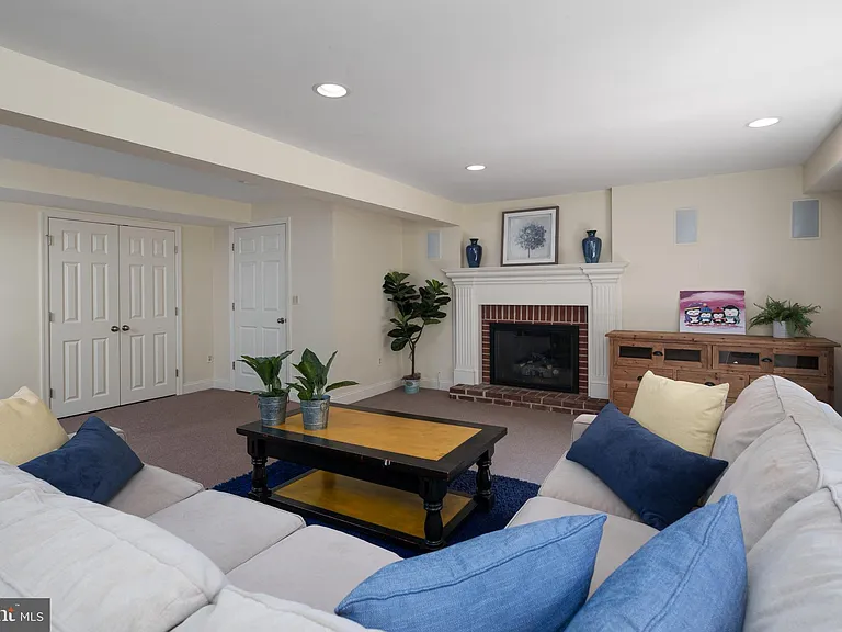 141 Hun Rd — Photo 36