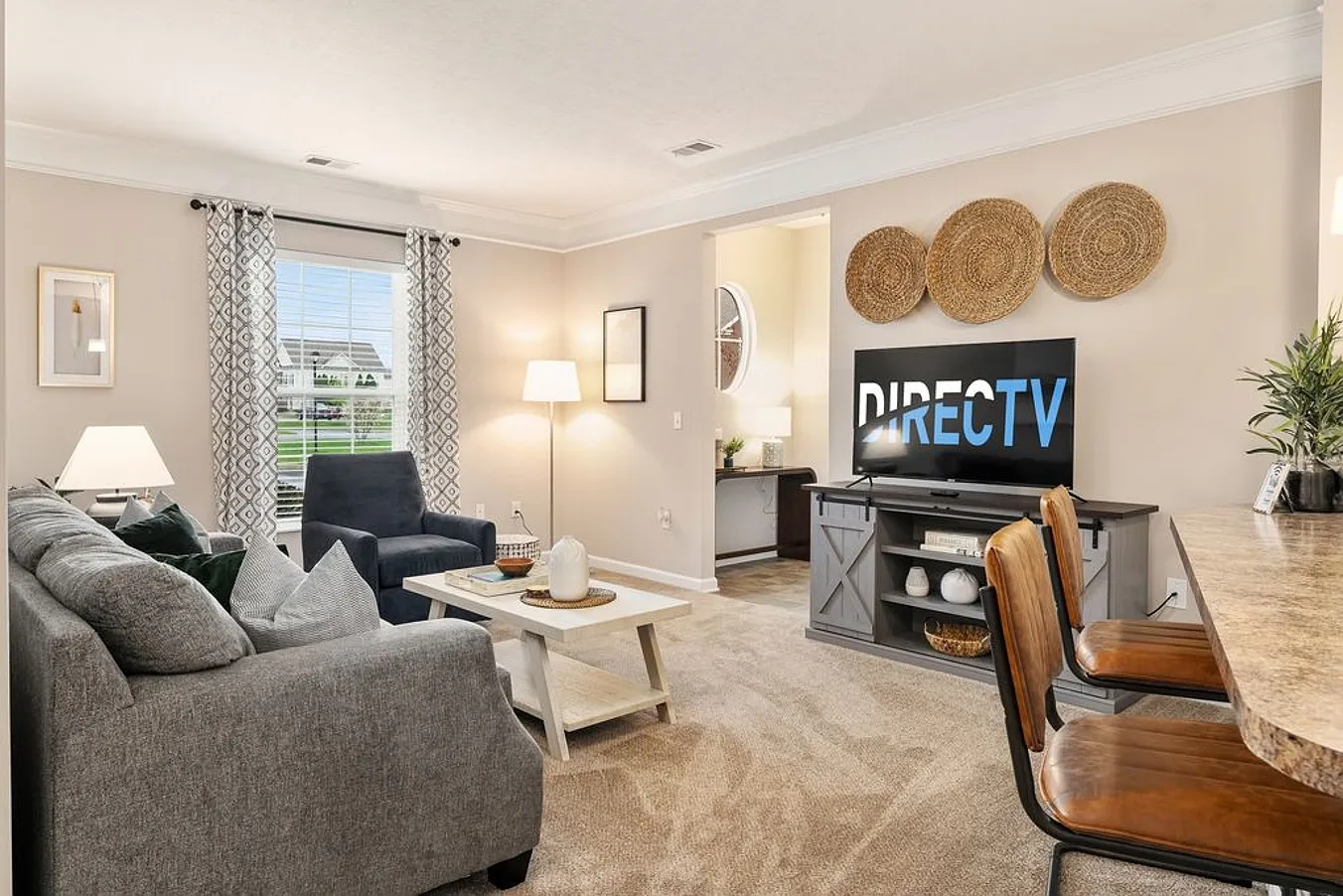 2 bed, $6,570 — Photo 2