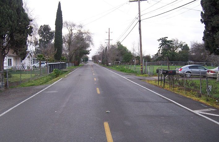 2nd image of 3003 Odell Ave