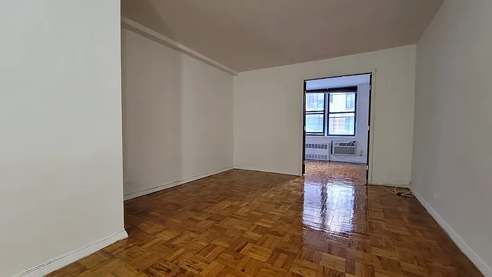 Rented by Oxford Property Group | media 16