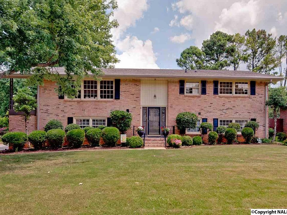 1st image of 308 Bethesda Dr SE