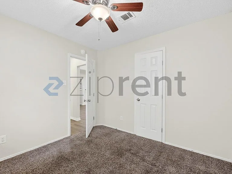 6117 Ivy Glen Dr — Photo 23