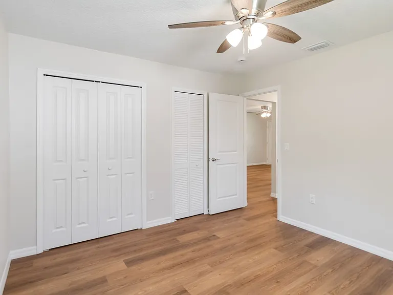 217 Montana Ave — Photo 21