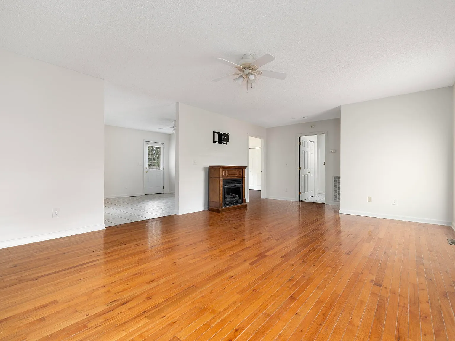 311 South Cedar Avenue - 1 — Photo 3