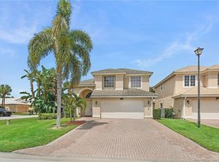 1015 SE Westminster Pl, Stuart, FL 34997