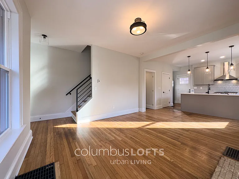 399 W 2nd Ave — Photo 23