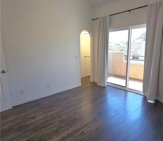 147 McAfee Ct — Photo 13