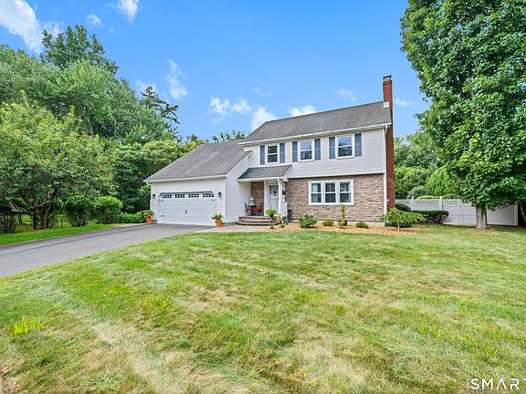 3rd image of 78 Spruceland Road