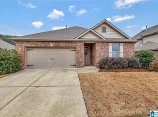6712 Southern Trace Cir, Leeds, AL 35094