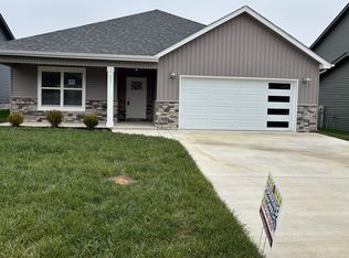 551 Ayden Ln, Clarksville, TN 37042