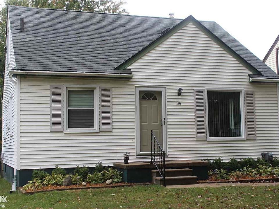 1st image of 34 Ellwood St