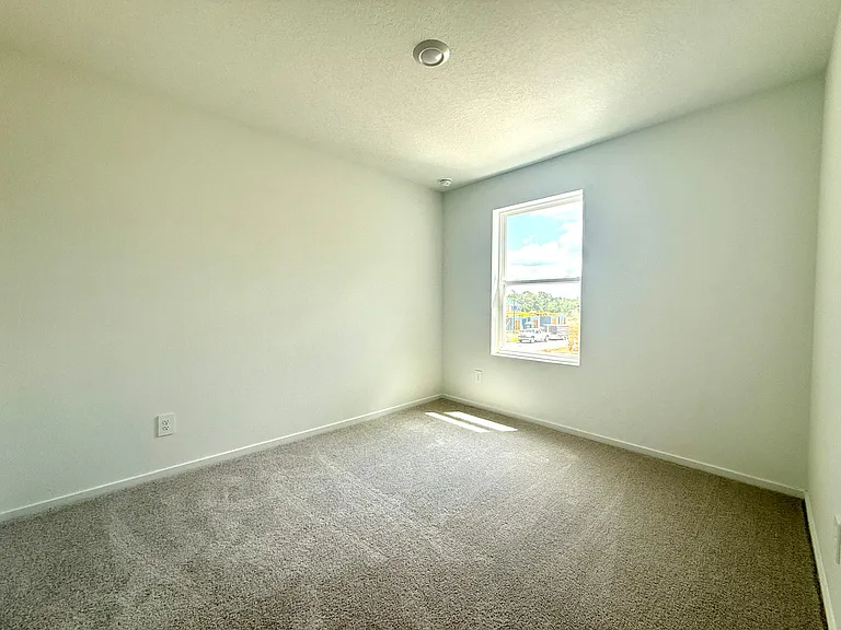 874 Lynx St — Photo 14