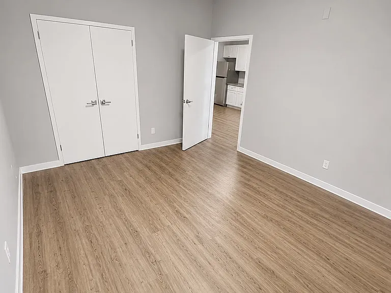 145 Hamilton Ave — Photo 5